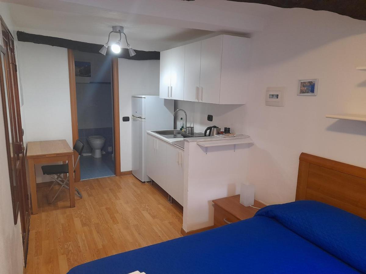 Cinque Terre La Casa Del Vignaiolo Hotel ริโอมัจโจเร ภายนอก รูปภาพ