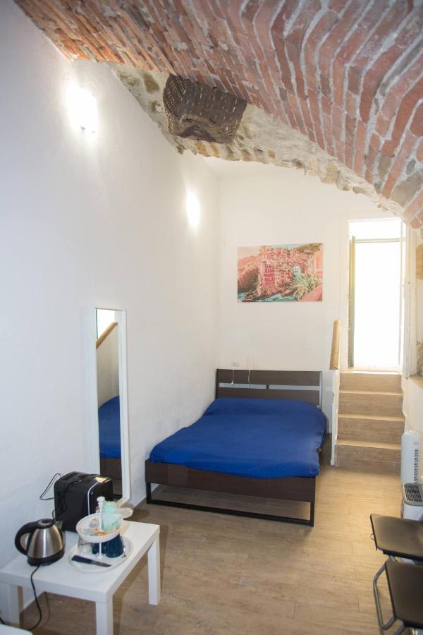 Cinque Terre La Casa Del Vignaiolo Hotel ริโอมัจโจเร ภายนอก รูปภาพ